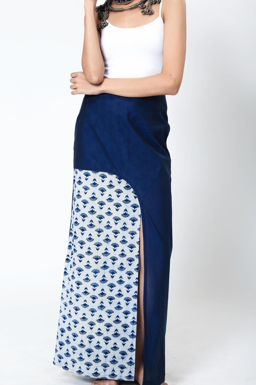 Handloom Skirt With Dabu Panel And Front Slit